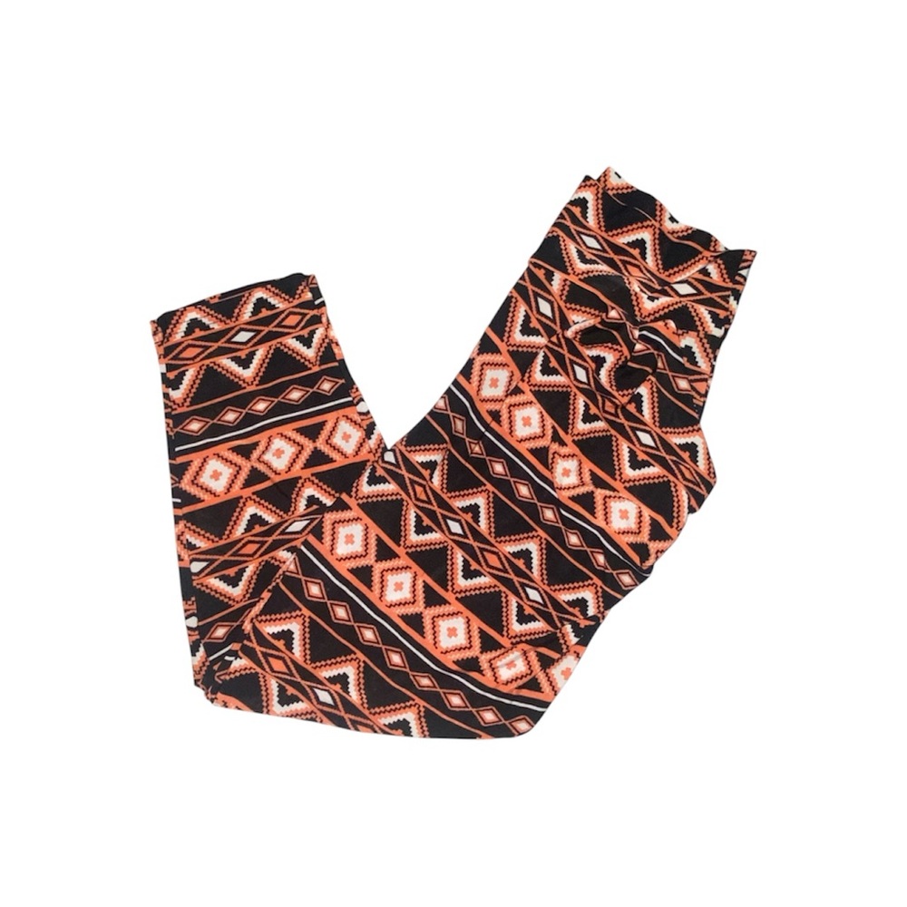 Rainbow, Vintage like New Black & orange Aztec print legging is a women's size L